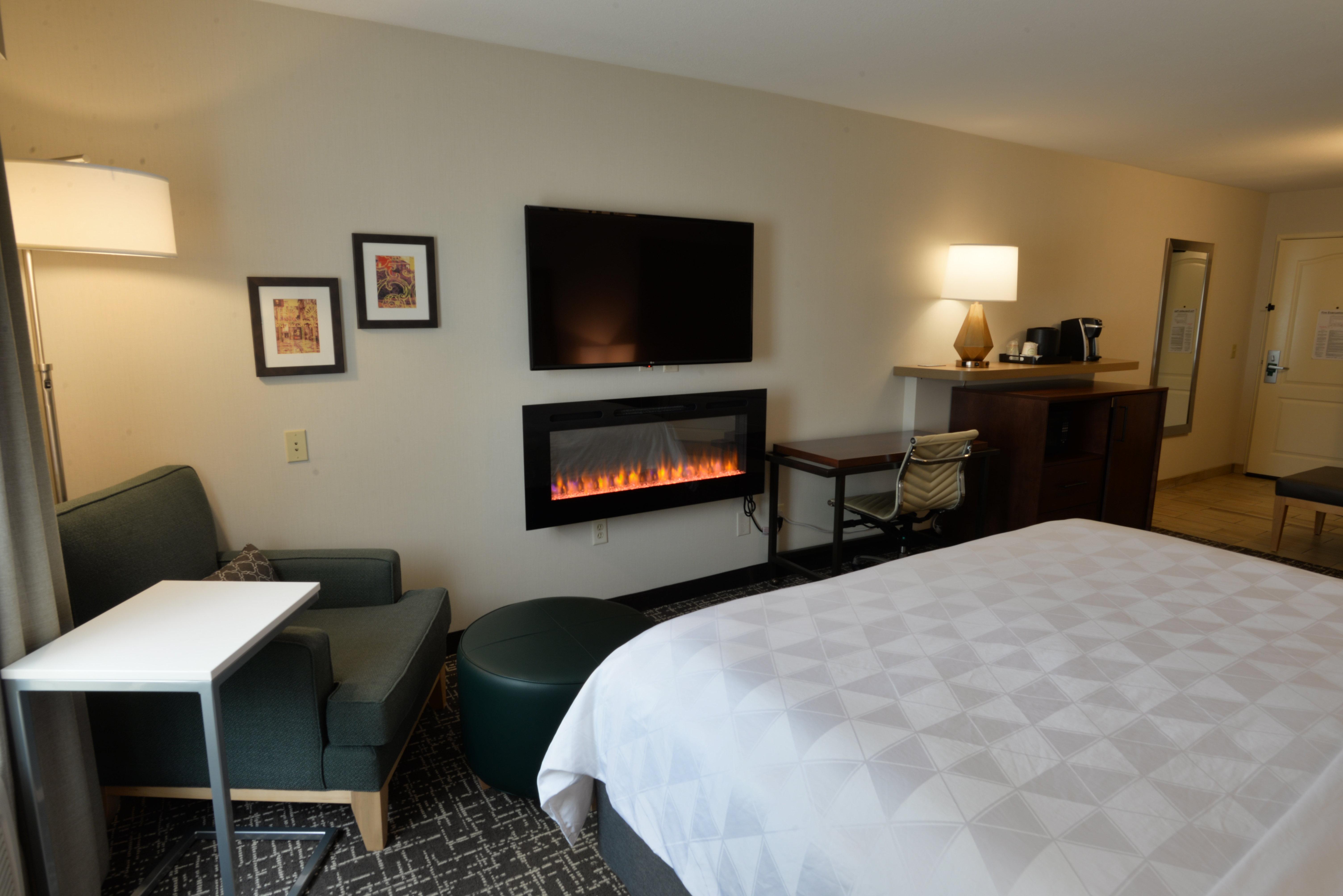 Holiday Inn Hotel & Suites Minneapolis-Lakeville By Ihg Exterior photo