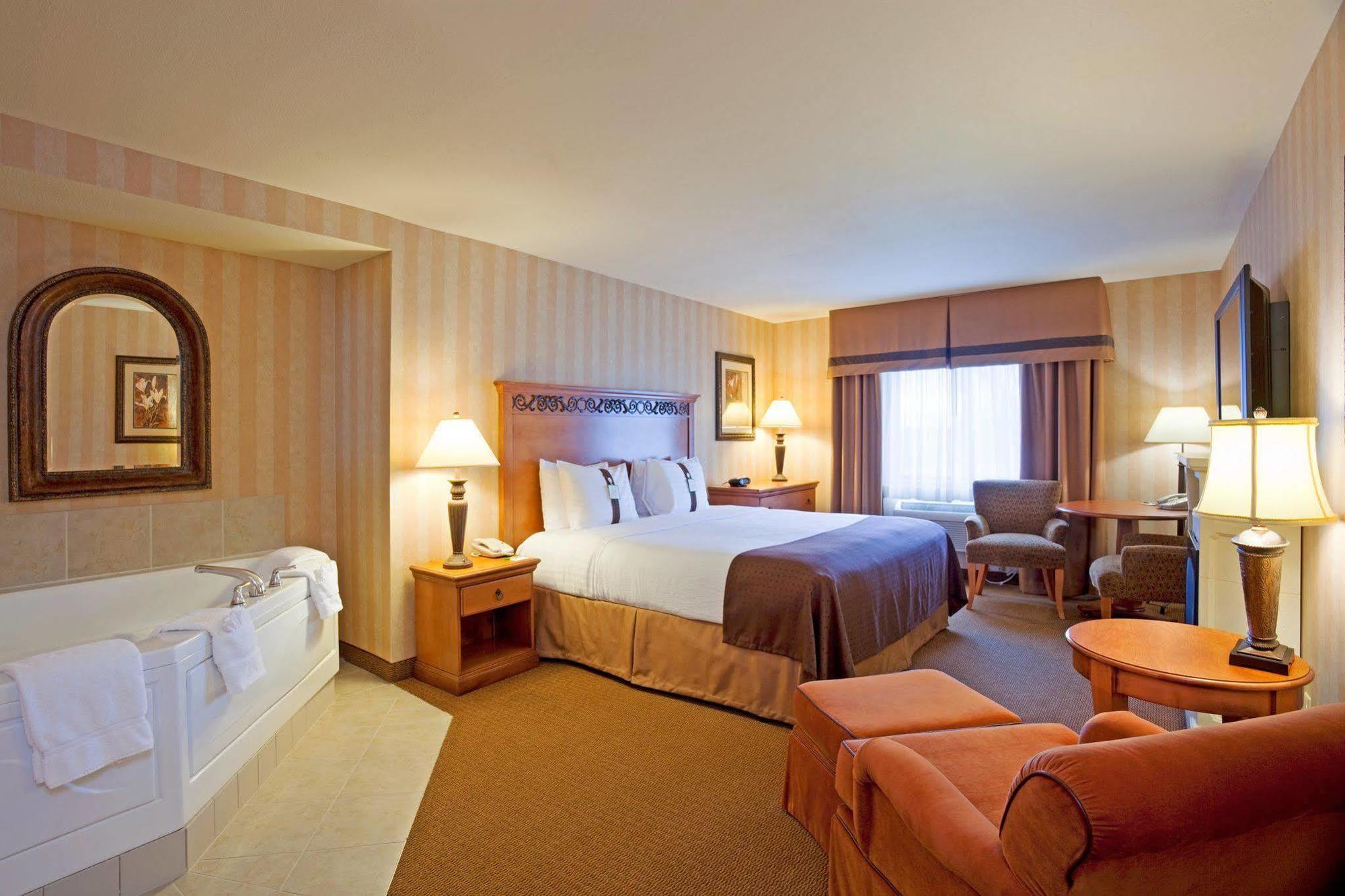 Holiday Inn Hotel & Suites Minneapolis-Lakeville, An Ihg Hotel Room photo